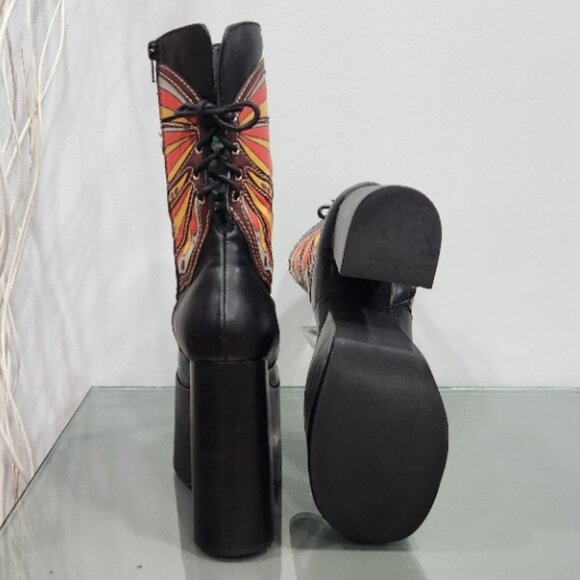 π¦π₯πUBER GORGE!ππ¦π₯70's Inspired Studio 54 Butterfly Chunky Platform Boots - Picture 9 of 13